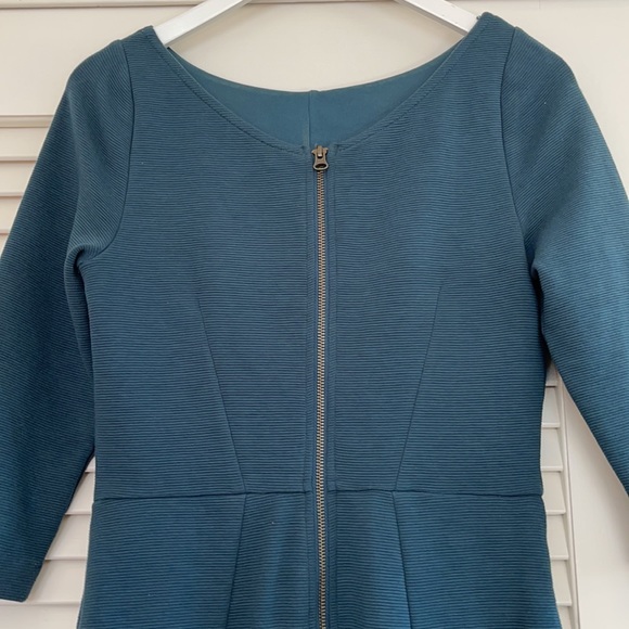 Classic Boden Dress - Picture 9 of 16